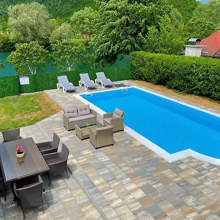 Crystal Racic * Bihac