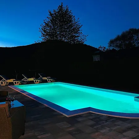 Crystal Racic Bihać